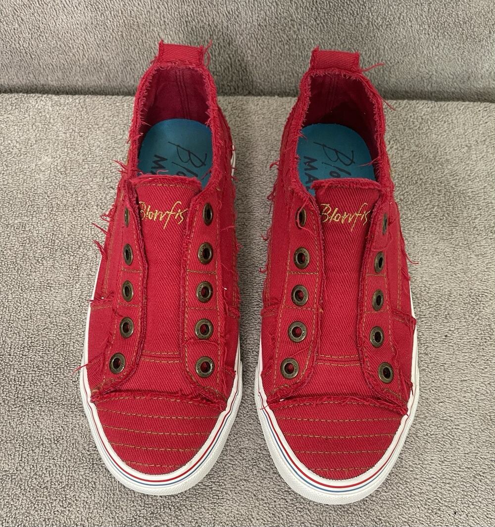 Blowfish Malibu Red No Lace Casual Canvas Sneakers, Womens Size 8.5